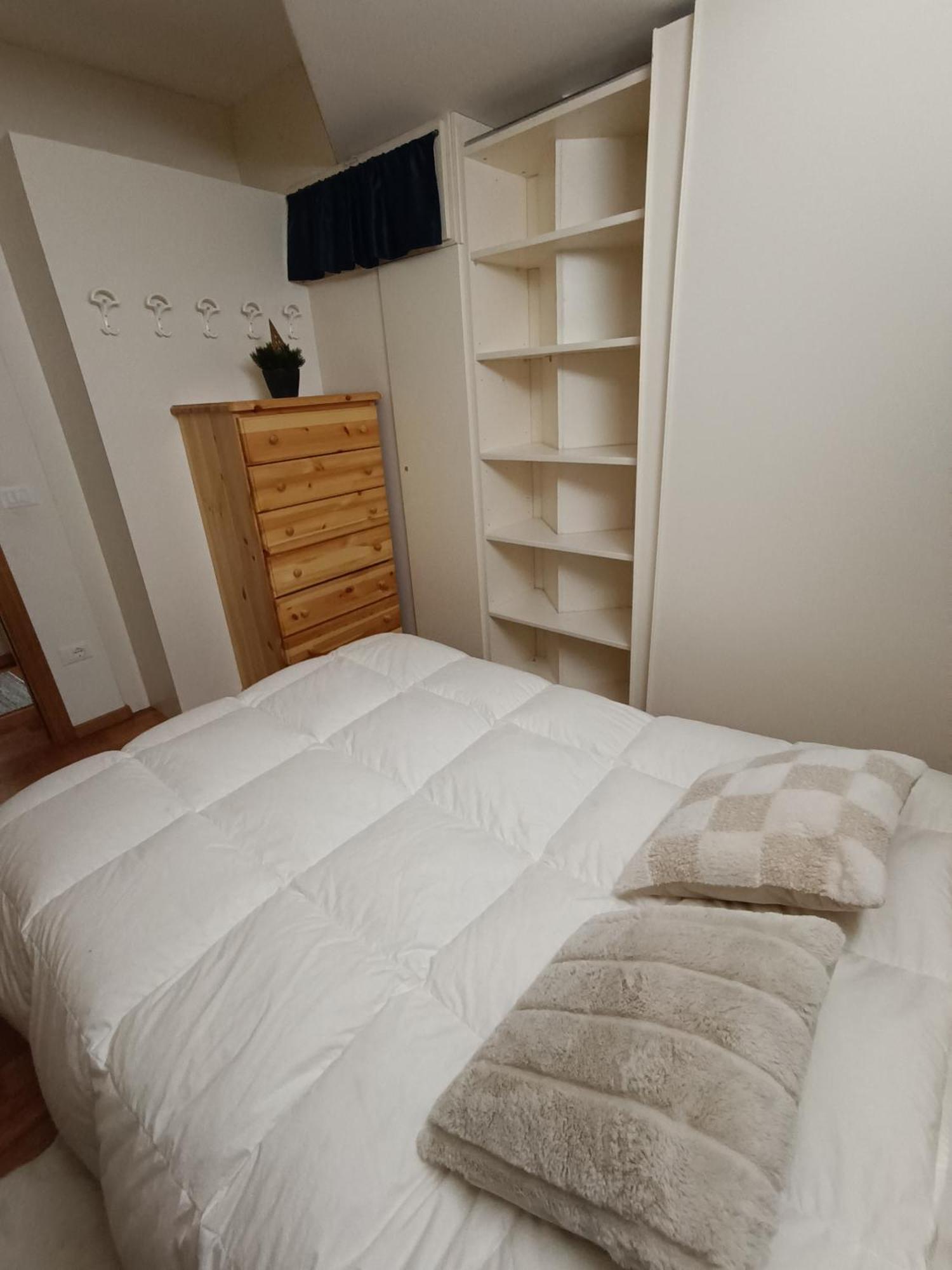 Appartamenti Vacanze Casa -Residence Albare - Check In Vacanze Casa - Marilleva 900 المظهر الخارجي الصورة